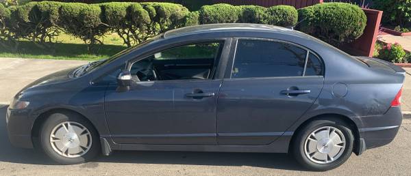 2010 Honda Civic Hybrid => Great Commuter = > *VALUE* - $3,900 (oakland hills / mills)63470901147393121