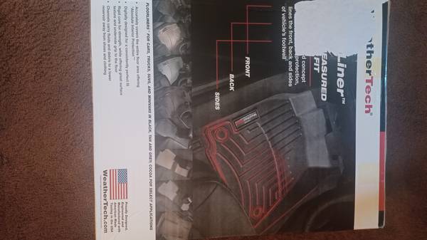 Conjunto de alfombrillas WeatherTech para Chevy Camaro 2010-2015 - $60 (Stow, MA)63438988228995121