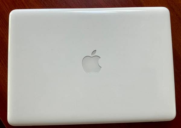 ■最終出品ラスト■A920 MacBook 13■ホワイト■ Vintage Apple MacBook 13-Inch White Unibody (Late 2009 Model