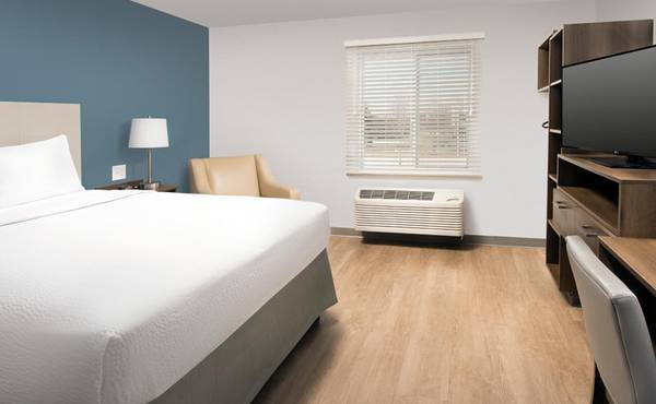 $1,500 / 1br - Your Ideal Stay - Affordable Monthly Rates, No Deposit Needed! (18636 West Creek Drive, Tinley Park, IL)63898985275267124