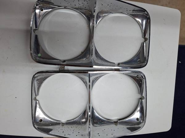 1970 CHEVY HEADLIGHT BEZELS 1