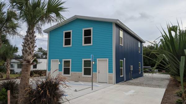 $800 / 375ft2 - Professional Office Space in New Smyrna (New Smyrna Beach)63791525144193121