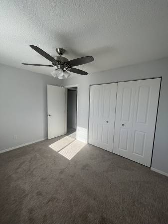 $1,450 / 2br - 825ft2 - Walk to Town. Very spacious with updated colors and lots of light! (Minneapolis)64003958705666120