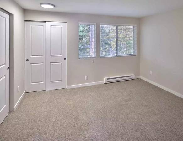 $2,137 / 1br - 770ft2 - Gorgeous remodeled 770 sq ft 1 bed / 1 bath at Edmonds Gateway! (Edmonds - Echo Lake Park)63850638392193124