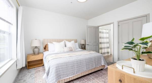 1 2bd 2ba, Community Center with Wi-Fi, Green Views 1