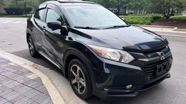 2016 Honda HR-V • EX-L Sport Utility 4D - $8,500 (Chicago)63618872461315121