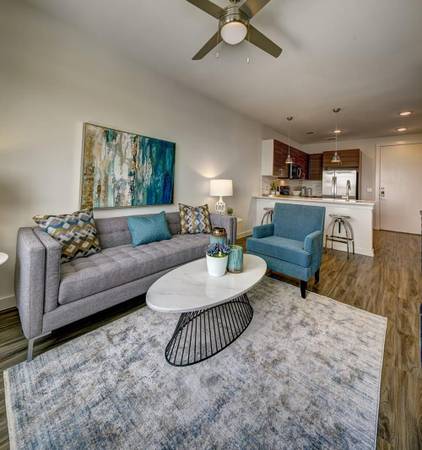 $1,109 / 1br - ¡Ubicación al sur conveniente! | Fácil con crédito (South East Shuttle)64018296540419122