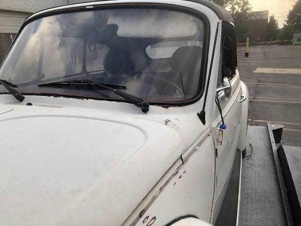 73-77 Super Beetle   CONVERTIBLE  OEM Windshield 1