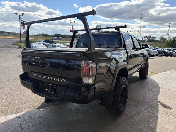 2021 Toyota Tacoma 4WD TRD - Photo 5