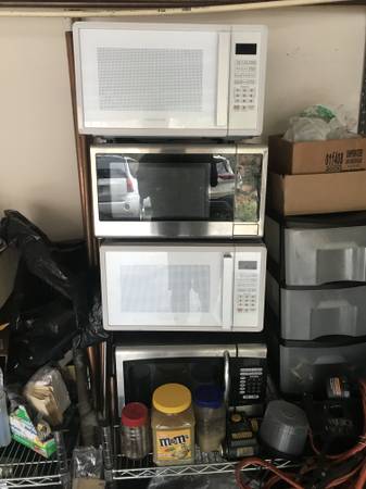 4 microwaves 4 sale 1