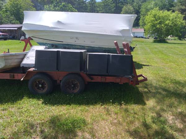 Hyliner Motorboot zum Verkauf mit Anhänger - 2.500 $ (Springfield)62926965104387121