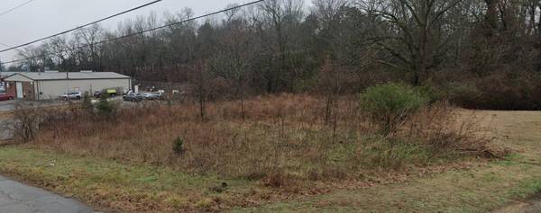 $162,000 / 24785ft2 - The Perfect Artist Retreat!!! (Hendersonville)63924810592259124