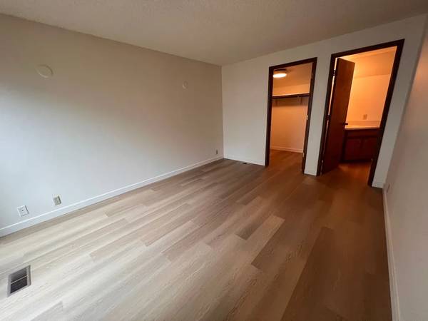 $1,000 / 2br - ~!~Hermoso condominio de 2 habitaciones y 1.5 baños ofrece ~1100 pies cuadrados~!~ (Eugene)63977275315203123