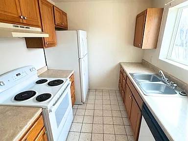 $705 / 2br - 1043ft2 - Live Comfortably in Las Cruces – Updated 2BR/2BA Townhome (Las Cruces)64047885469825121