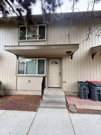 $1,350 / 2br - 870ft2 - 2 Bedroom Townhome para alquilar63654692681601121