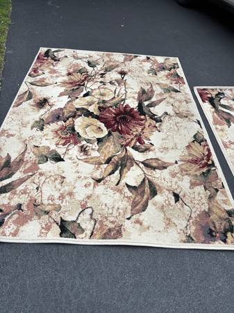 Attractive Floral Carpets (sold separately) 1
