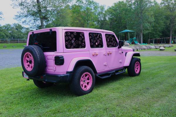 2018 Pink Jeep Wrangler JL - $30,000 (Middletown NY)63436938196355122