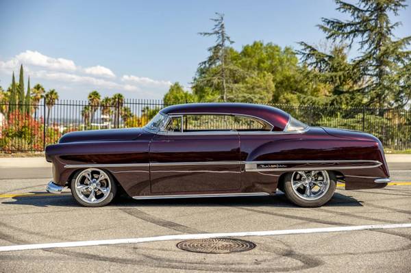 Coupé deportivo Chevrolet Bel Air 1954 con motor 383 sobrealimentado - $48,000 (Área de la Bahía de San Francisco)63473205358465121