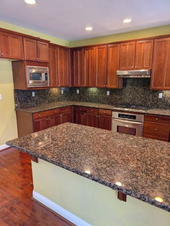 $4,200 / 4br - 4 bed, 3 bath available now (hercules, pinole, san pablo, el sob)63933766891651124