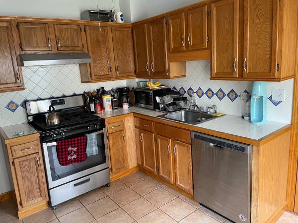 $2,500 / 1br - 800ft2 - SOMERVILLE Oct 15th Move-in 1 Bed/1 Bath Apartment (Somerville)63802096708097120