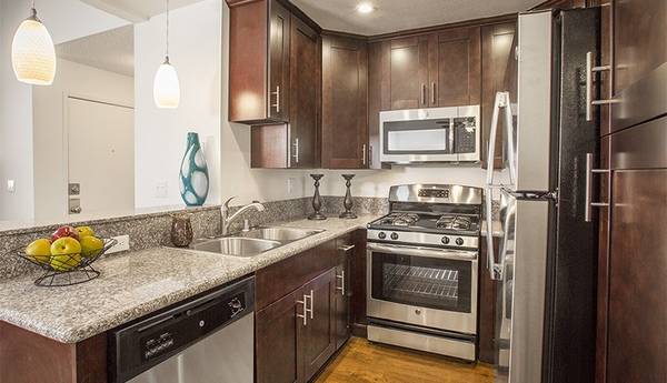 $2,127 / 1br - 613ft2 - This 1 bed, 1 bath is impressive!Apply before 8/31/25 for $1000 off (Simi Valley - Close to Simi Valley Town Center)63800735392897124