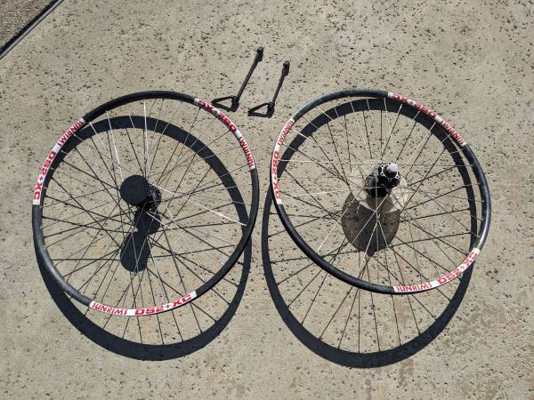 Sunrims 26" mountain bike wheelset 1