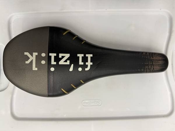 Fizik Gobi M3 Saddle – Kium Rails 1