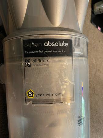 Dyson DC 17 aspiradora - reparada - $60 (Lynnwood)63471362745859124