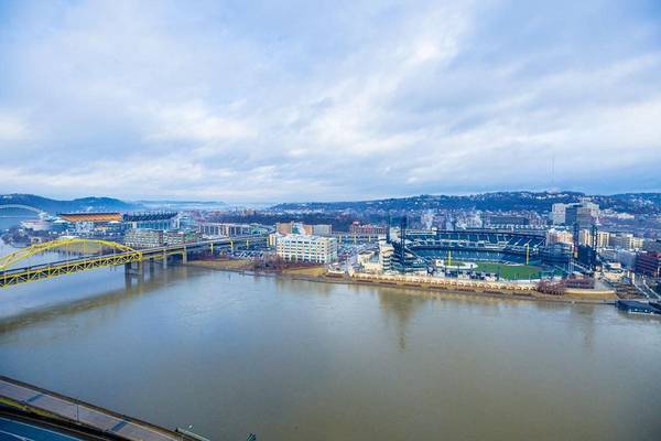 Situated in Pittsburgh!, Controlled Access, 1/bd 1/ba 1