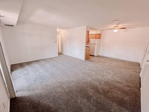 $830 / 1hab - 650 pies² - Gestión en el lugar, Área de barbacoa/área para picnic, 1 habitación (327 Union St, Newark, OH)63666569653761122