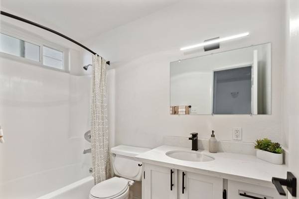 $2,585 / 1br - 639ft2 - FULLY RENOVATED HOME AVAILABLE FOR MOVE IN TODAY! CALL FOR SPECIALS! (san jose east)63847327086465123