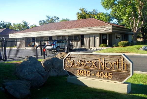 Big 1 room office includes PGE, wifi, gated complex 1