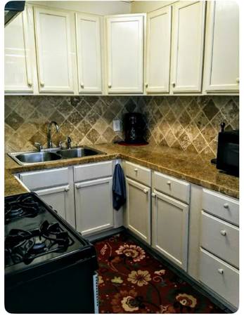 $2,550 / 2br - 790ft2 - Short term 30-day+ rental, 2-bdrm 2-bath furnished condo, with all utilities! (Monterey)64009497808641123
