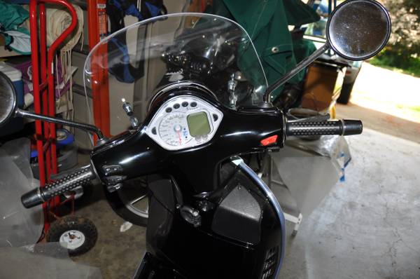 Vespa 250 del 2009 - $3.500 (Bellingham)63435886319363124