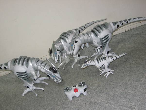 WowWee Robot Dinosaurs - $20 (Marysville)63471418862849120