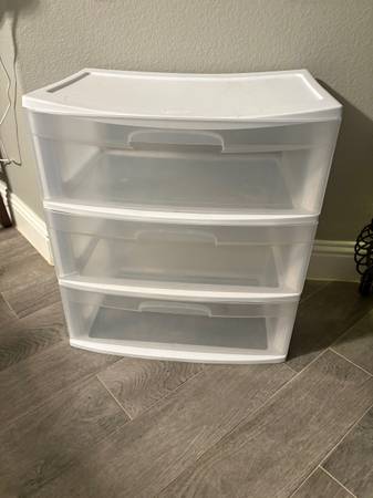 Sterilite 3-Drawer Storage Unit 1
