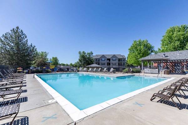 Limited-Time Deals. Find Your Perfect Place Now! 1
