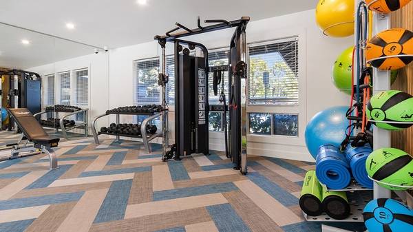 6 WEEKS FREE On All Renovated Homes! Walk In and Find Your Match! 1