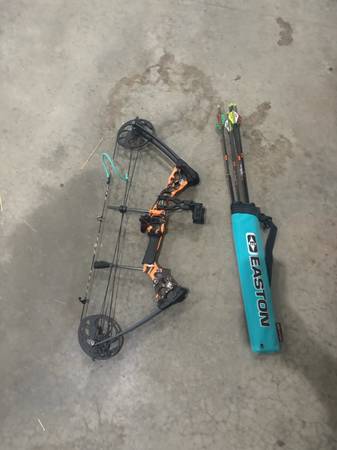 Youth Archery Bow 1
