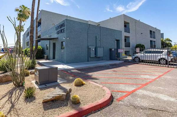 $1,500 / 2br - 1080ft2 - 1080 sqft 2 bd, 2 ba ready to lease! Come on over and check us out! (Phoenix - Gateway Community College)64024994866562123