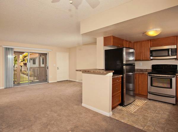 $2,695 / 2br - Lovely La Mesa - Convenient + Garden-Style Courtyards - Pet Friendly (La Mesa)63998601186562124