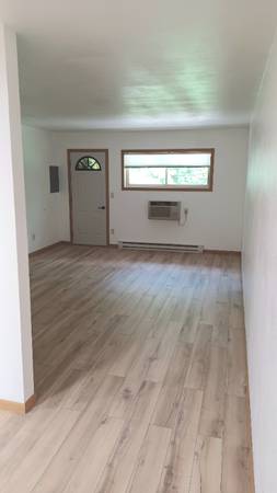 $1220.00 / 2br - 1100ft2 - 1710 Burdick Street63845969735681121