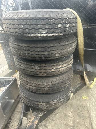 Used Mobile Home Rims and Tires 1