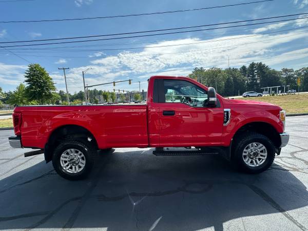 ** 2017 FORD F350 SUPER DUTY CABINA REGULAR XLT 1 DUEÑO 4X4 ** - $19,500 (WALSH CAMIONES Y AUTOS)63472233003139123
