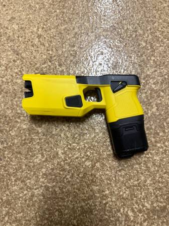 Axon Taser 7 CQ Used 1