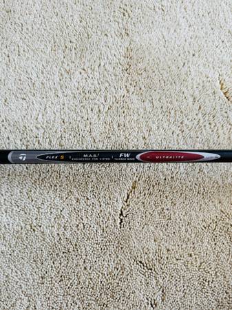 Taylormade V-Steel 18* 5 Madera, Eje Rígido - $65 (san jose oeste)63471477342209123