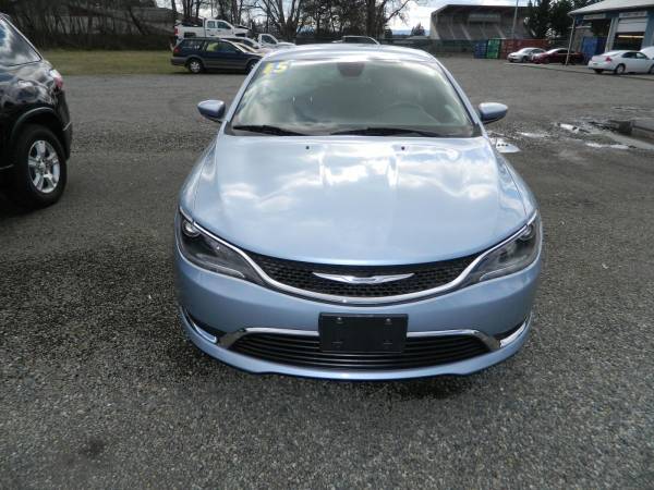 2015 Chrysler 200 Limited Sedan - EXTRA CLEAN!! EZ FINANCING!! CALL NOW! - $9,995 (+ Attwood Auto Sales)63622827739395122