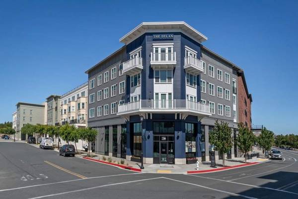 $2,780 / 1br - 727ft2 - 1BD, 1BA - View of San Pablo Bay! Pre-lease for October Move-In! (hercules, pinole, san pablo, el sob)63869346339713122