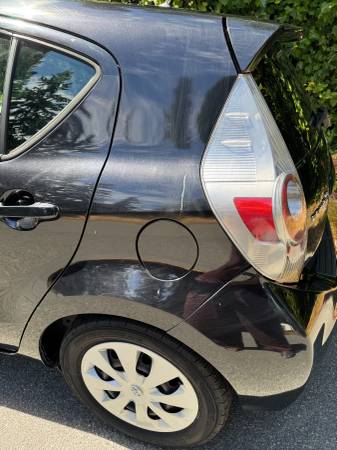 Toyota Prius C - Great condition, runs great! - $10,000 (Shoreline)63469776841987121