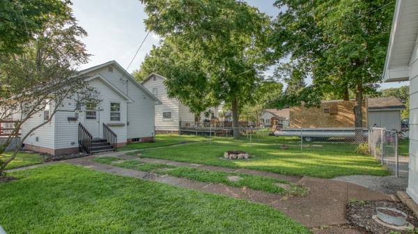$164,900 / 2br - 984ft2 - 113 N 5th Street (Cornell, WI)63845961185667122